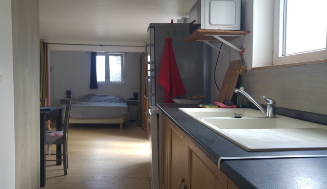 Charming comfortable studio at the foot of the Madres massif in campome
