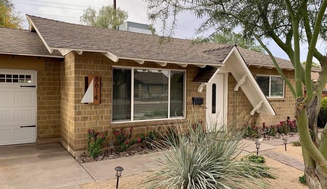 Charming Cottage near the heart of Old Town Scottsdale