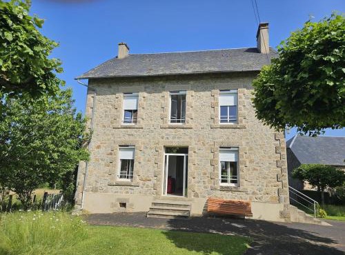 Charming country house in Moustier-Ventadour