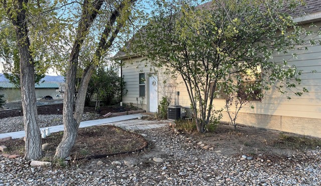 Charming farmhouse in Price