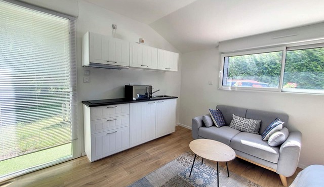 Charming studio with terrace in Ducey-Les Chéris