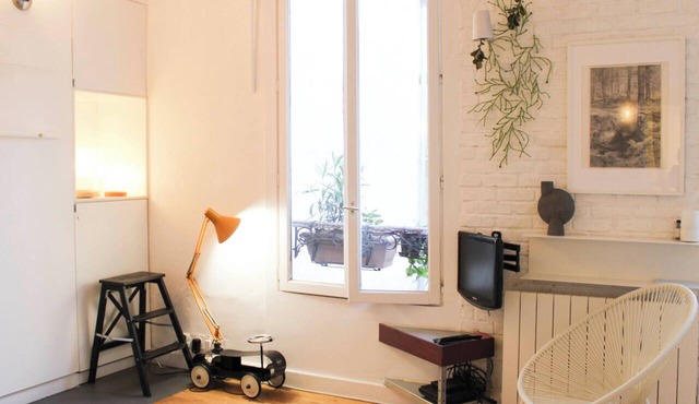 Charming studio with courtyard near Père-Lachaise in Paris