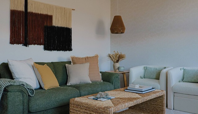 Chic and Cozy 1 bed Guesthouse w/Private Entrance