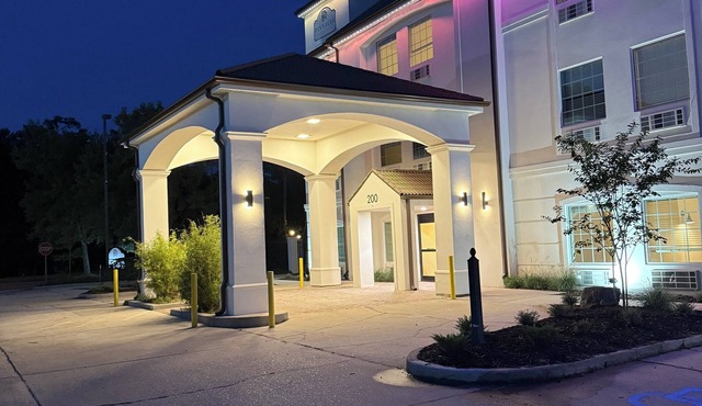 Chic studio apartment in charming Covington in Covington