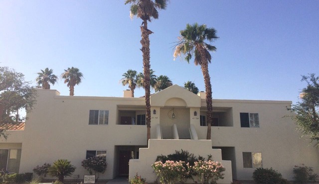 Condo Oasis at Desert Breezes Resort near Indian Wells Tennis Center