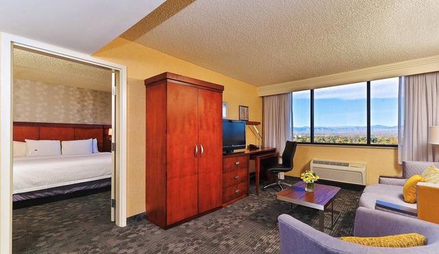 Courtyard by Marriott Denver Cherry Creek in Denver