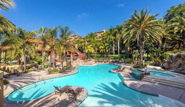 Cozy 1-bedroom apartment near LAX and SoFi stadium! Free parking!
