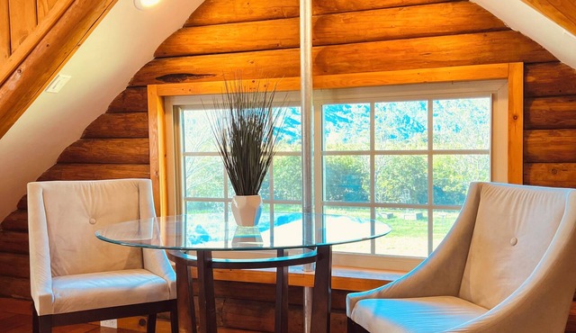 Cozy 4-bedroom cabin in peaceful ranch setting with WiFi, AC in Fillmore