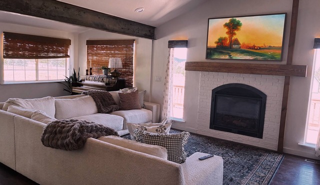 Cozy Boho Mid Century Cottage in Flagstaff
