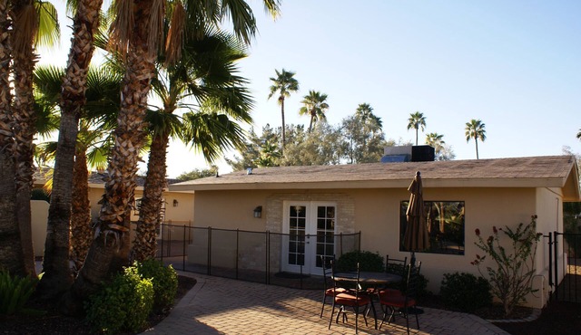 Cozy guest cottage in central Scottsdale, AZ!