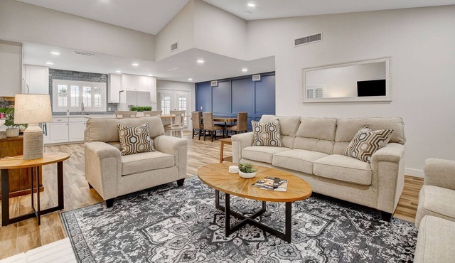 Cozy Home near airport