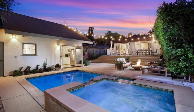 Craftsman Cottage- Historic Prairie Home w/Modern Comfort in Hollywood Hills