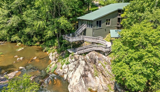 Creekside Haven ~ Centralhatchee Creek in Franklin