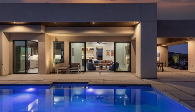 Crest B at Panorama Villas by Fieldtrip | Luxury 2br retreat w pool
