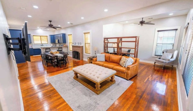Downtown Bakersfield Home w/Yard & Smart-TVs