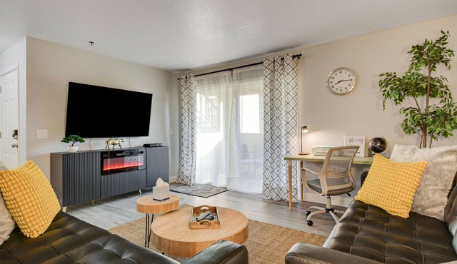 Dreamy Vegas Strip area condo