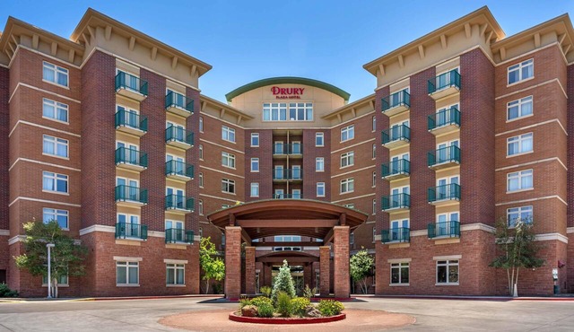 Drury Plaza Hotel Flagstaff