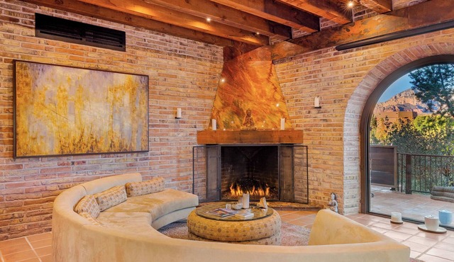 Eagle Dancer Luxury Casa | Spa Amenities & Trails
