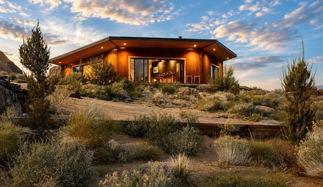 East Wind — With sweeping views of Mount Whitney and the Eastern Sierra.