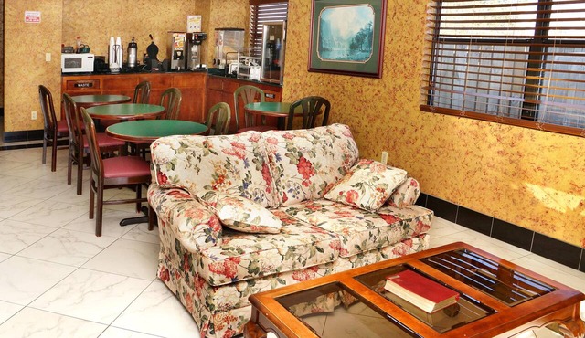 Executive Inn Opp in Opp