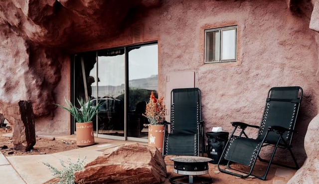 Fantastic Cave for a Unique Getaway near Dead Horse Point State Park in Moab, Utah in Moab