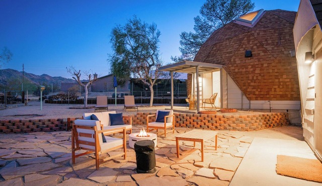 Fire Pit - Spa - Near JTNP - Twin Domes in the Dez