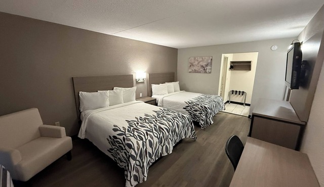 Four 2 Queen Suites—Perfect for Vacation, Business or Family Travel