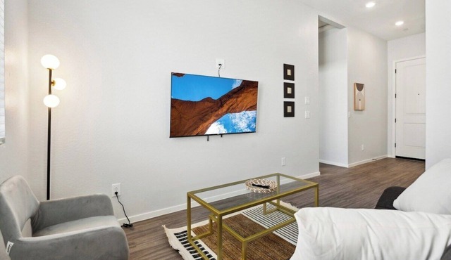 Fresh Modern Home in Canopy w/Pool,BBQ