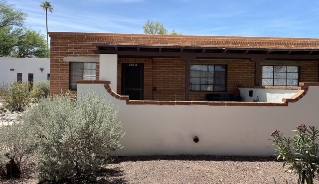 Fully furnished, 2 bed/1 bath villa in Green Valley, AZ.