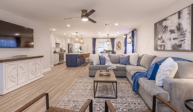 Gem in Heart of Old Town Scottsdale
