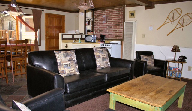 Goldmine Lodge