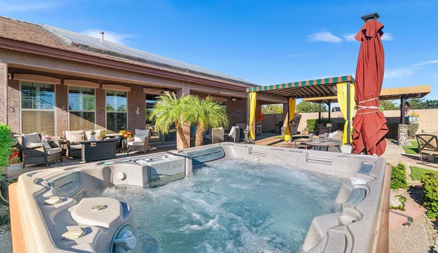 Goodyear Gem, Jacuzzi, Grill, Outdoor Oasis