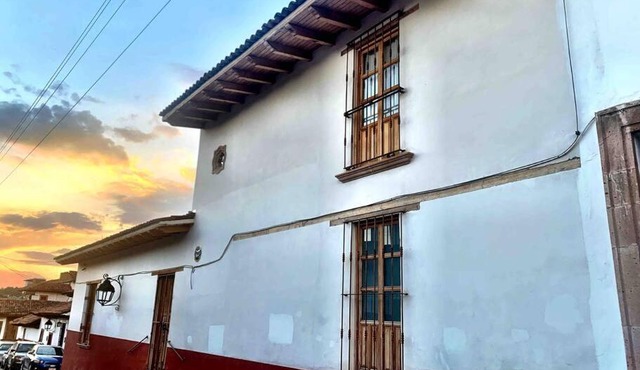 Gorgeous Downtown Chalet with 2 Bedrooms in Pátzcuaro