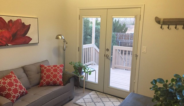 Guest suite - 2 private rooms - stargazer sundeck - ecofriendly - dog friendly