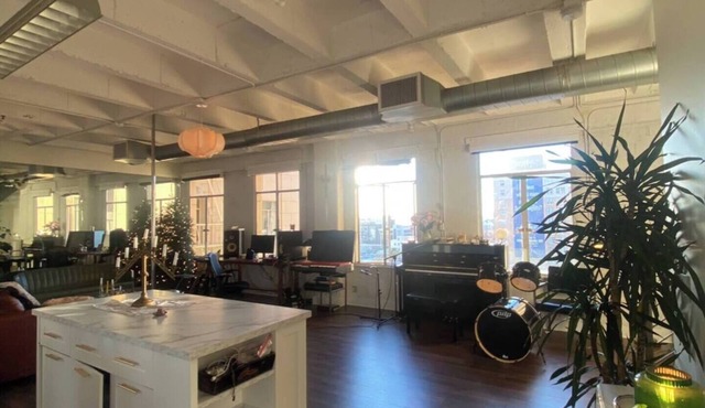 Hollywood and Vine loft