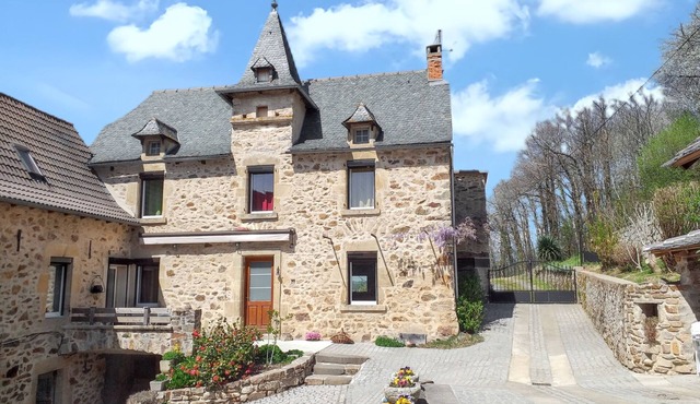 Homerez - Comfortable house in Compolibat in Compolibat