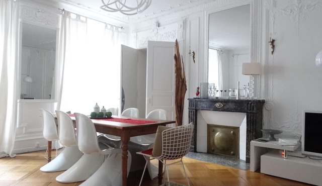 Hyper Centre 4 bourgeois rooms 135 m2 terrace, private parking in Strasbourg