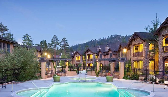 Incredible Resort - The Club at Big Bear Village!