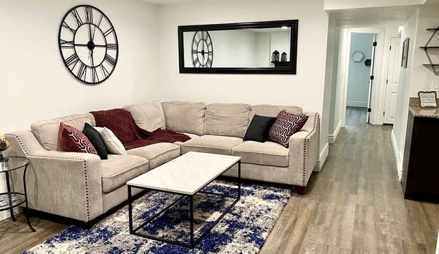 Jordan Landing Gem: 3BR Apt, Pet Friendly
