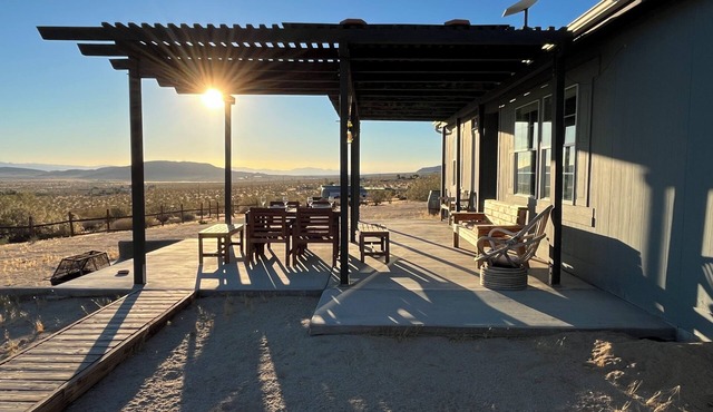 Joshua Tree Terrace, Desert View