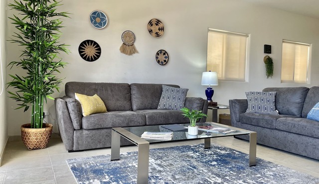 King Bed 2/2 Condo - Newly Furnished - Walk to Beach in Cabo San Lucas