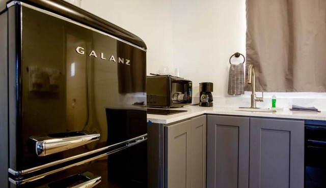 Kitchenette Room in Sedona at Thunder Mountain