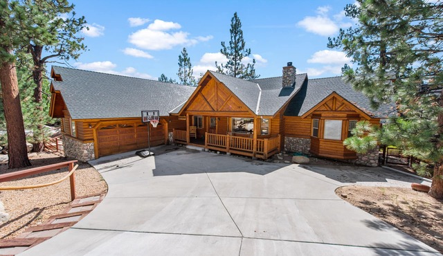 Kubo Del Sol - Log Cabin, Hot Tub, Game Room, Pool Table, Ping Pong