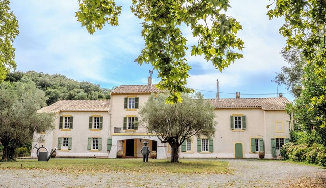 La Bastide du Castellas, Provencal charm between sea and nature in Saint-Raphaël
