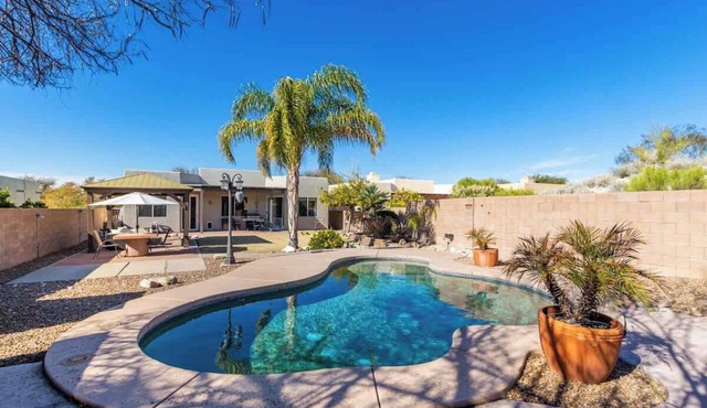 La Palmera- Foothills Mountian Views Pool