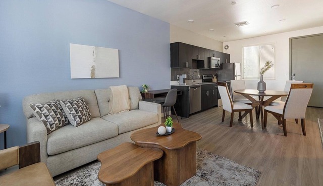 Landing | Beautiful 2BD, Yoga Studio, Clubhouse in Glendale