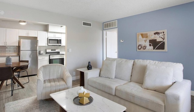 Landing | Spectacular 1BD, Gym