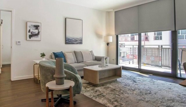 Landing | Spectacular 2BD, Gym, Clubhouse
