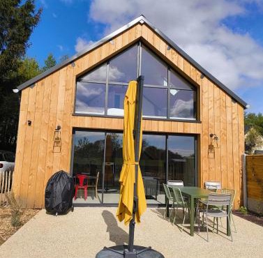 LES PATICHERES - L'Atelier avec accès à la piscine in Biville-la-Baignarde