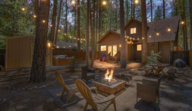 Log Spa Chalet at Bear Mountain in Big Bear